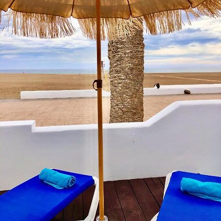Luxury Suite Sea Front III プラヤ・オンダ エクステリア 写真